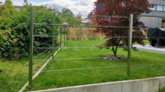 Edelstahl Zaunpfosten eckig - für Stahlseile Edelstahl Zaunpfosten eckig für Seile